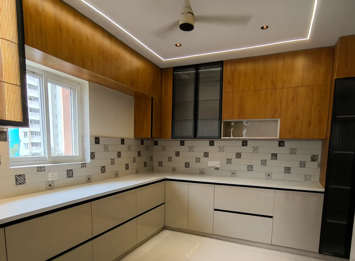 Empty Kitchen Cleaning